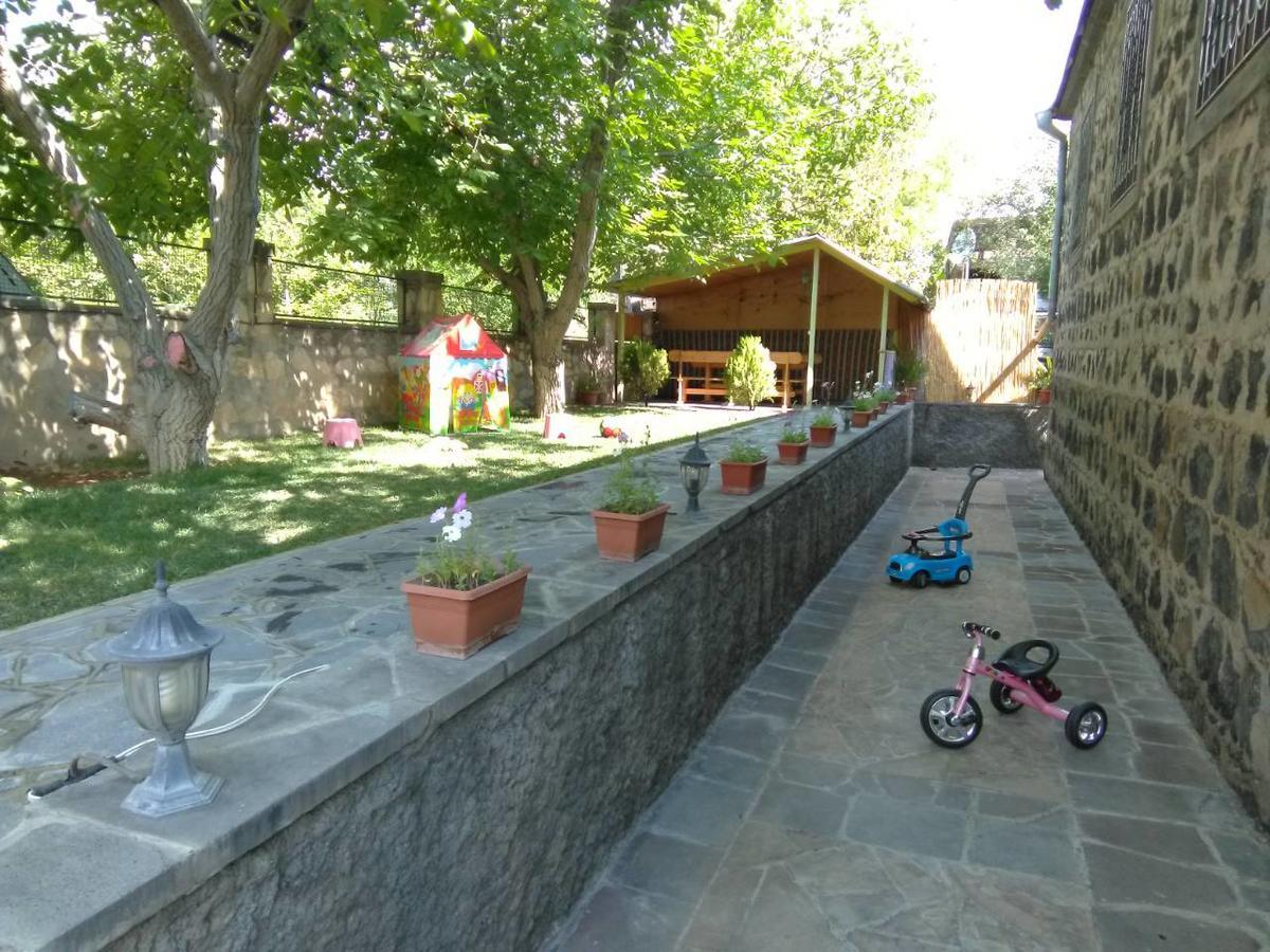 Guest House Nataly Jechegnadzor Buitenkant foto