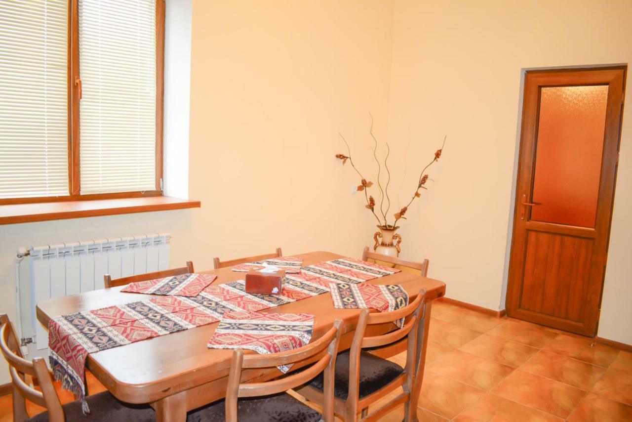 Guest House Nataly Jechegnadzor Buitenkant foto
