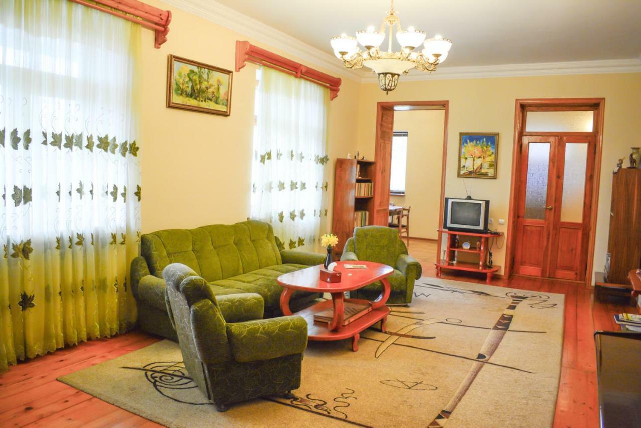 Guest House Nataly Jechegnadzor Buitenkant foto